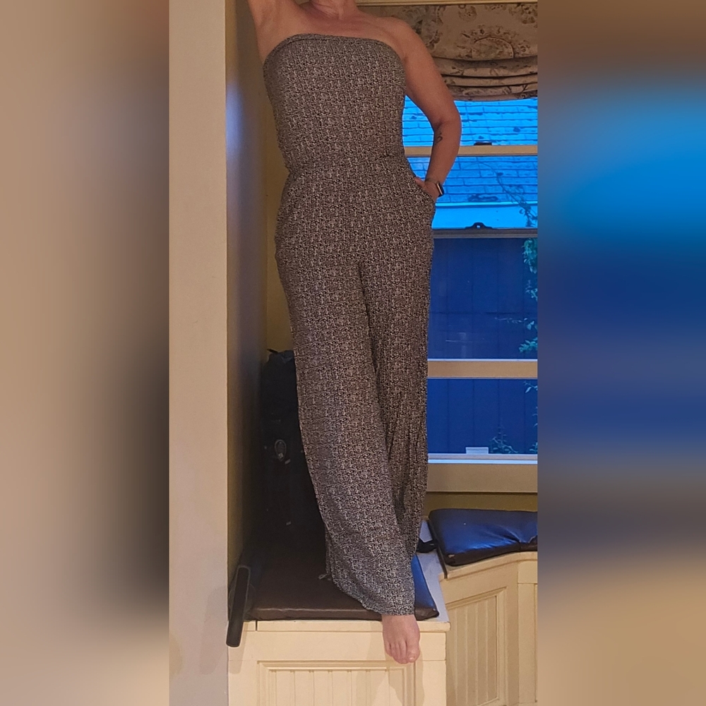 Printed strapless jumpsuit